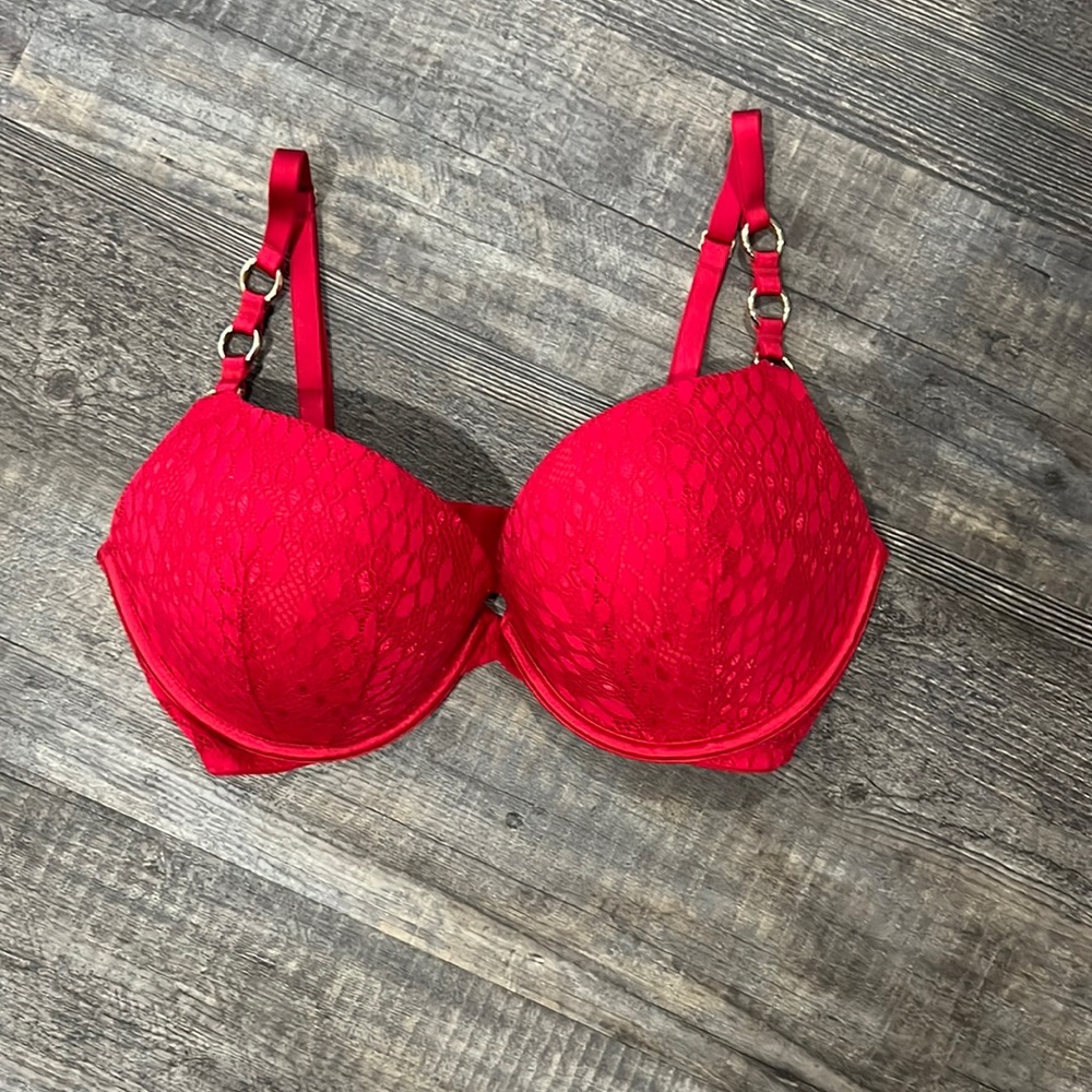 Victoria secret very sexy bra 34D